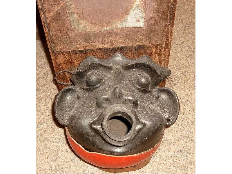 lamp wood-terracotta-human head-lombok